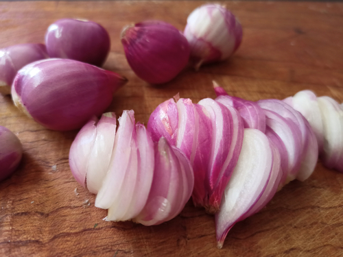 SHALLOT SLICED